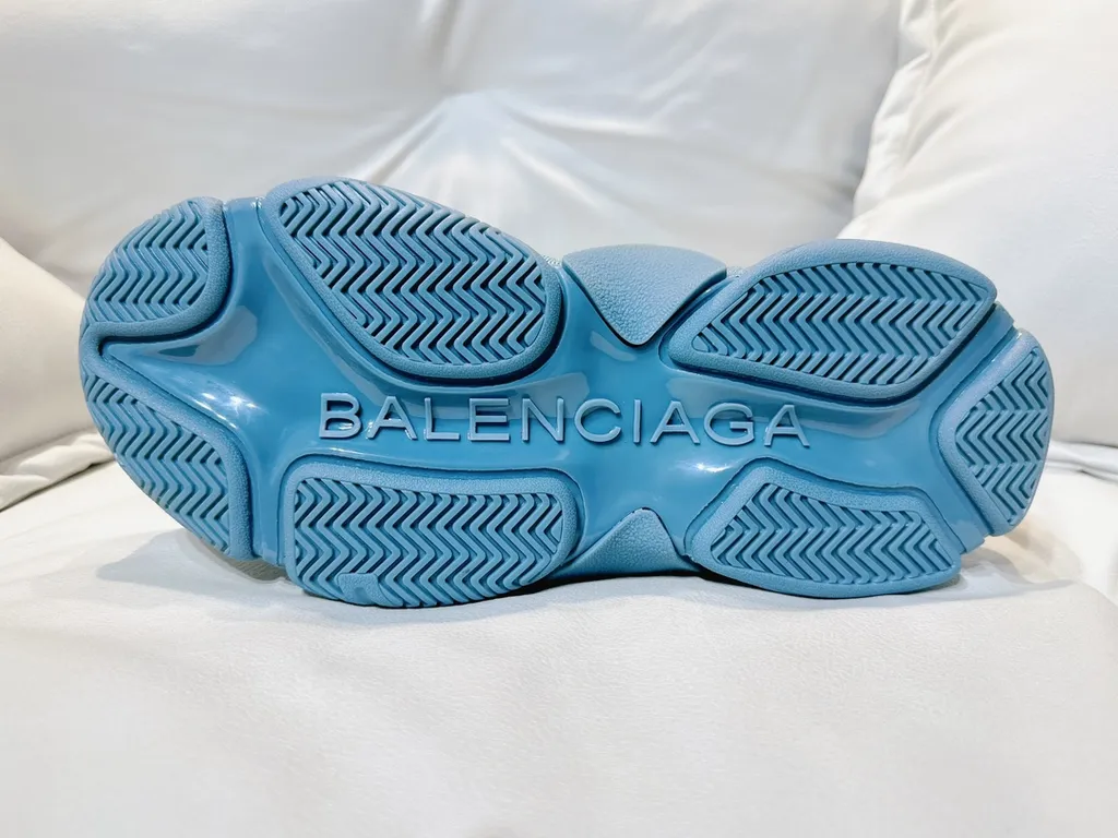 Balenciaga Shoe 